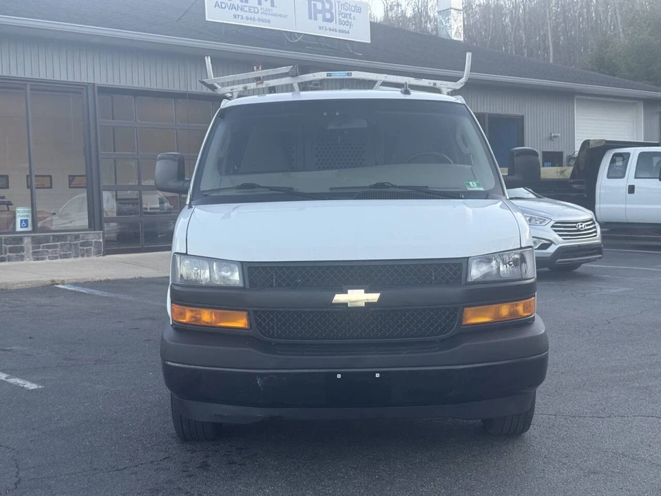 2019 Chevrolet Express - Image 3 of 21