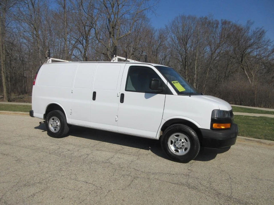 2019 Chevrolet Express - Image 2 of 21