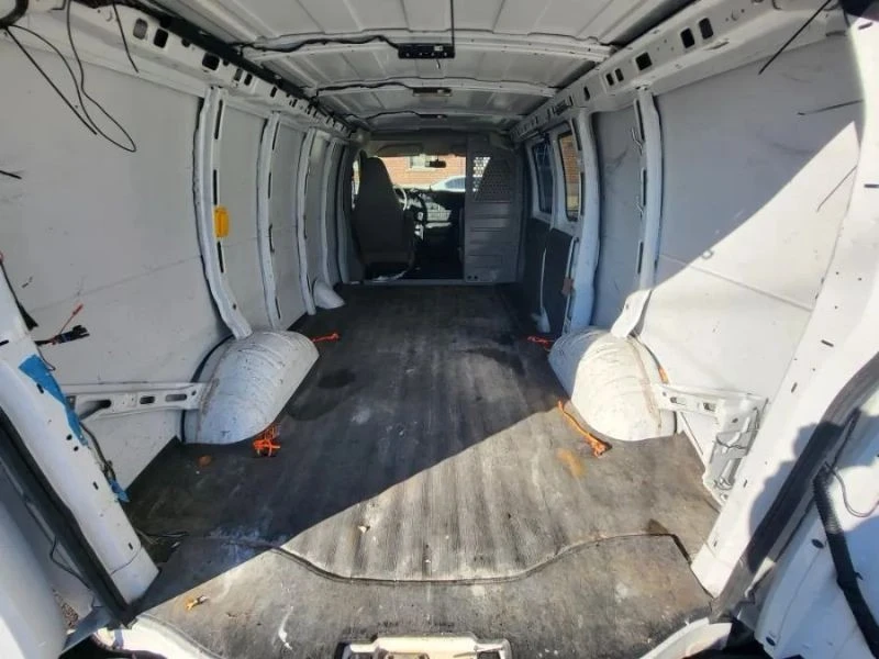 2019 Chevrolet Express - Image 12 of 12