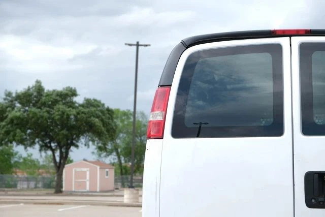 2019 Chevrolet Express - Image 18 of 21