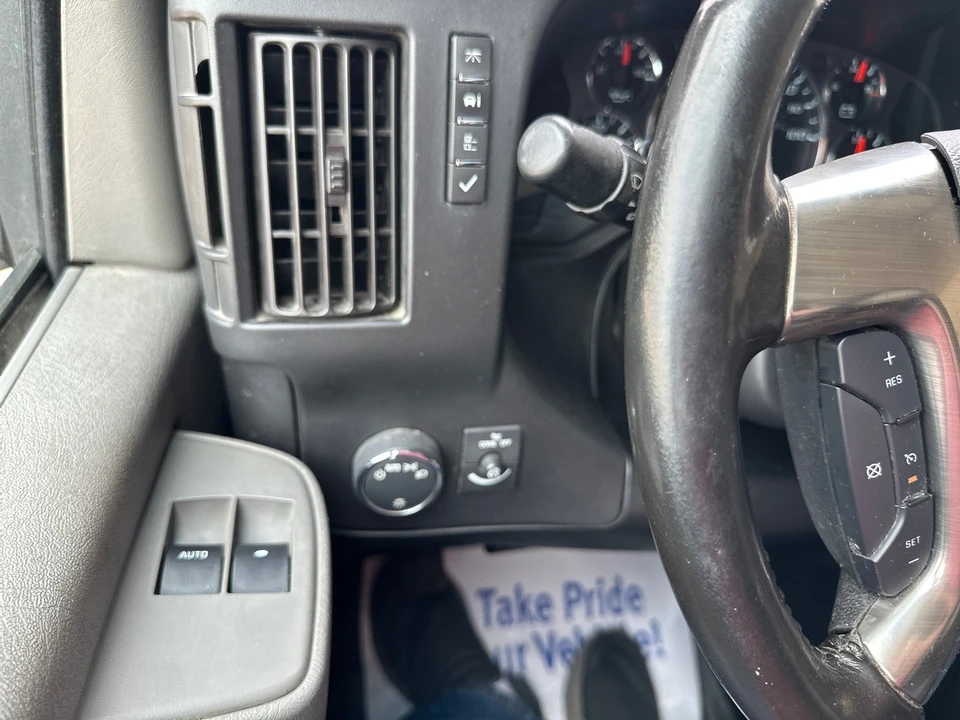 2019 Chevrolet Express - Image 20 of 21