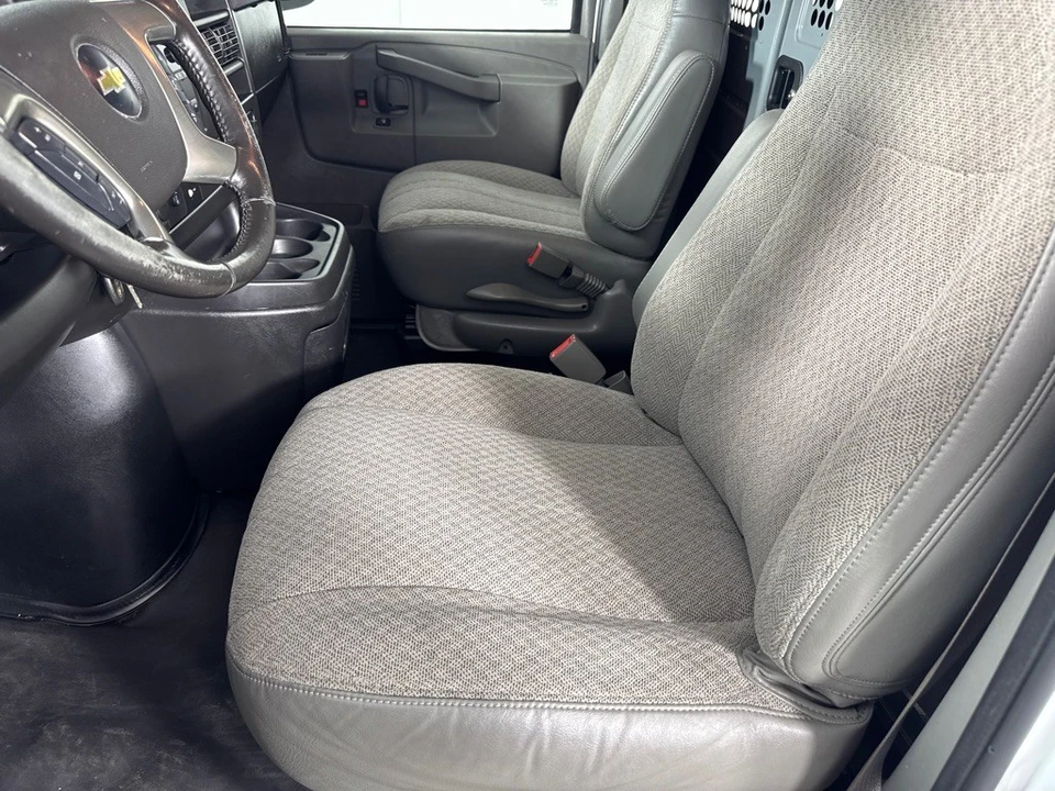 2019 Chevrolet Express - Image 12 of 12