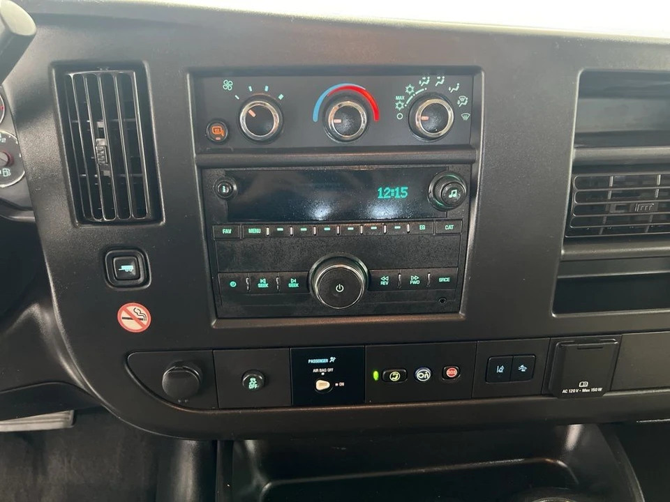2019 Chevrolet Express - Image 12 of 21