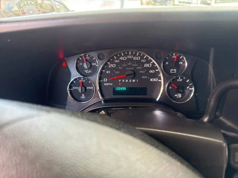 2019 Chevrolet Express - Image 7 of 12