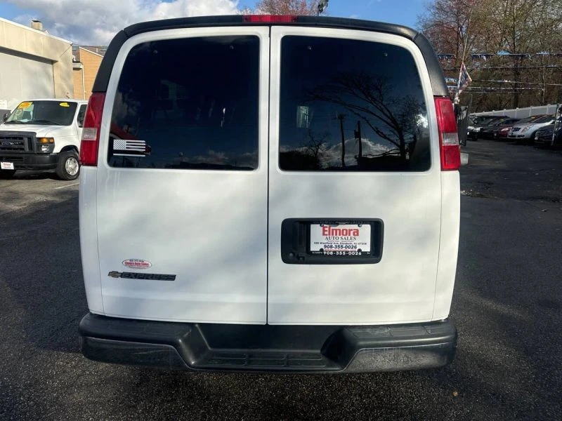 2019 Chevrolet Express - Image 3 of 12