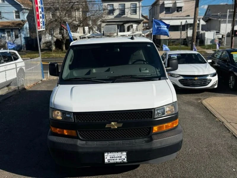 2019 Chevrolet Express - Image 4 of 12