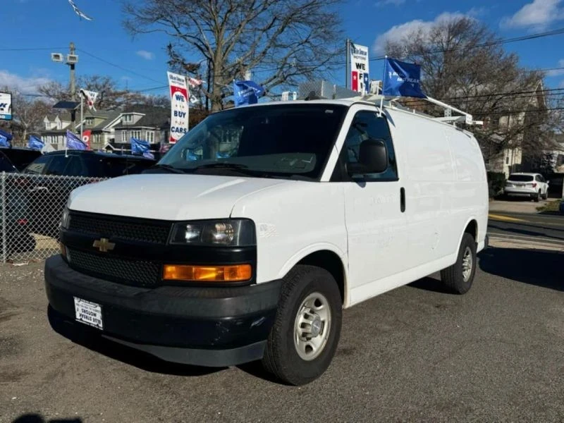 2019 Chevrolet Express - Image 5 of 12