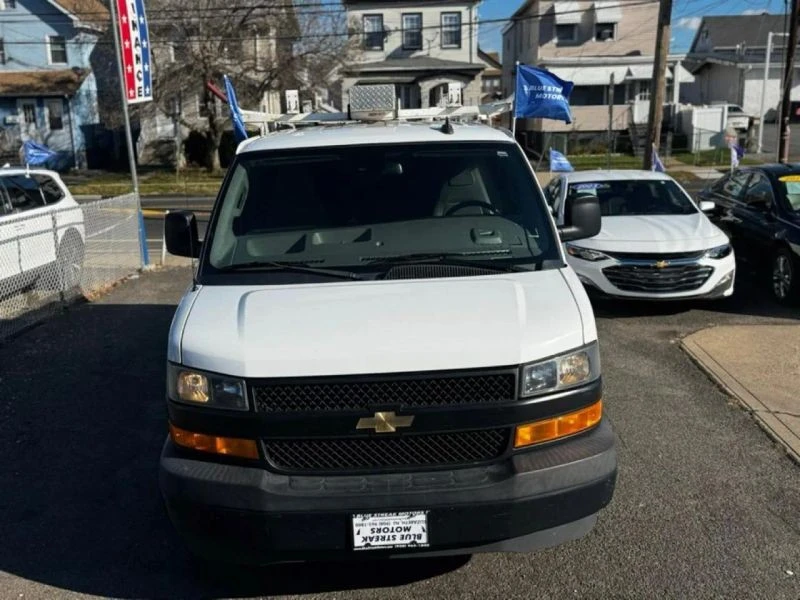 2019 Chevrolet Express - Image 4 of 12