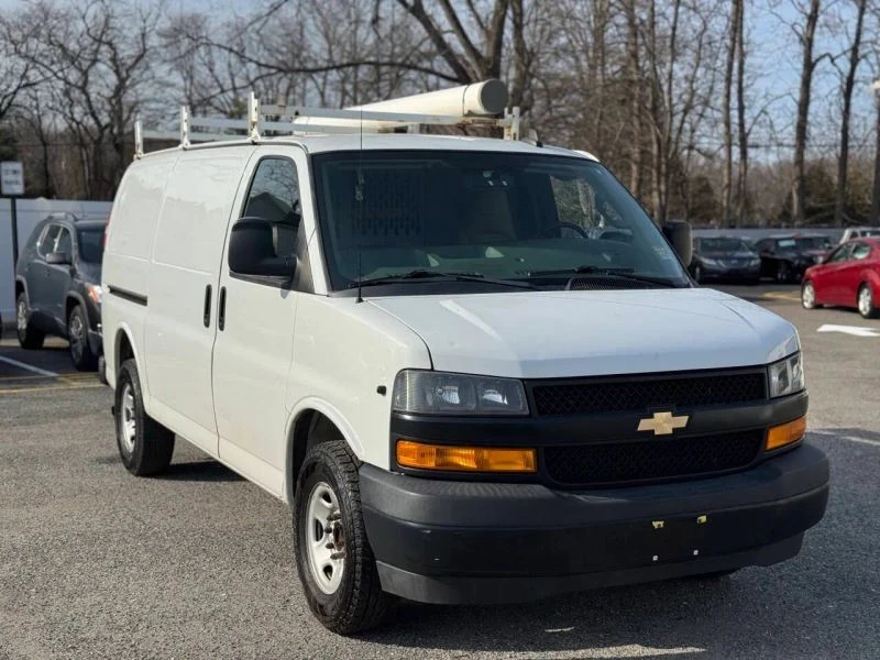 2019 Chevrolet Express - Image 4 of 12
