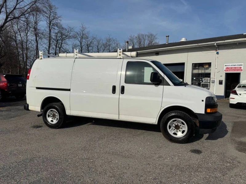 2019 Chevrolet Express - Image 7 of 12