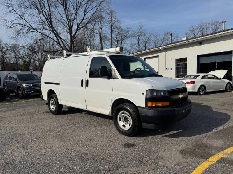 2019 Chevrolet Express - Image 6 of 12