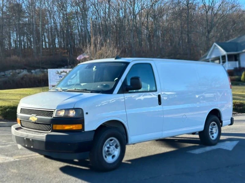 2019 Chevrolet Express - Image 3 of 12