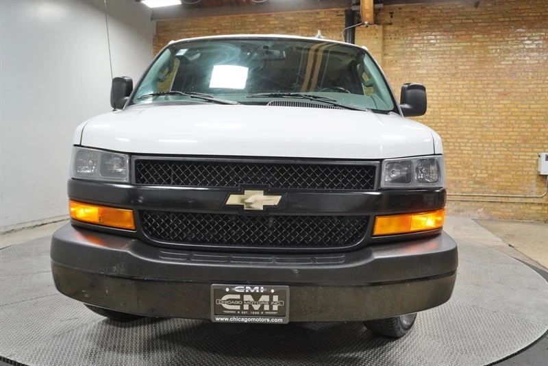 2019 Chevrolet Express - Image 4 of 12
