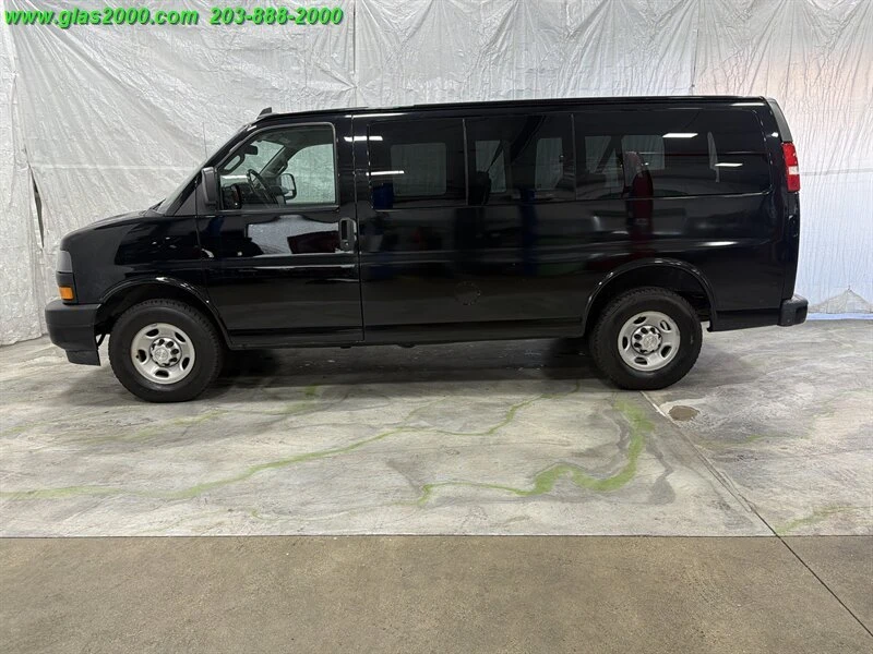 2019 Chevrolet Express - Image 13 of 20