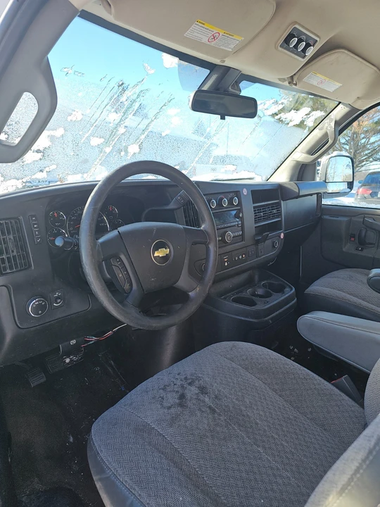 2019 Chevrolet Express - Image 3 of 8