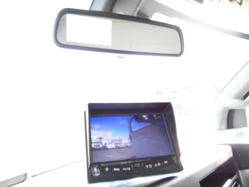 2019 Chevrolet Express - Image 21 of 21