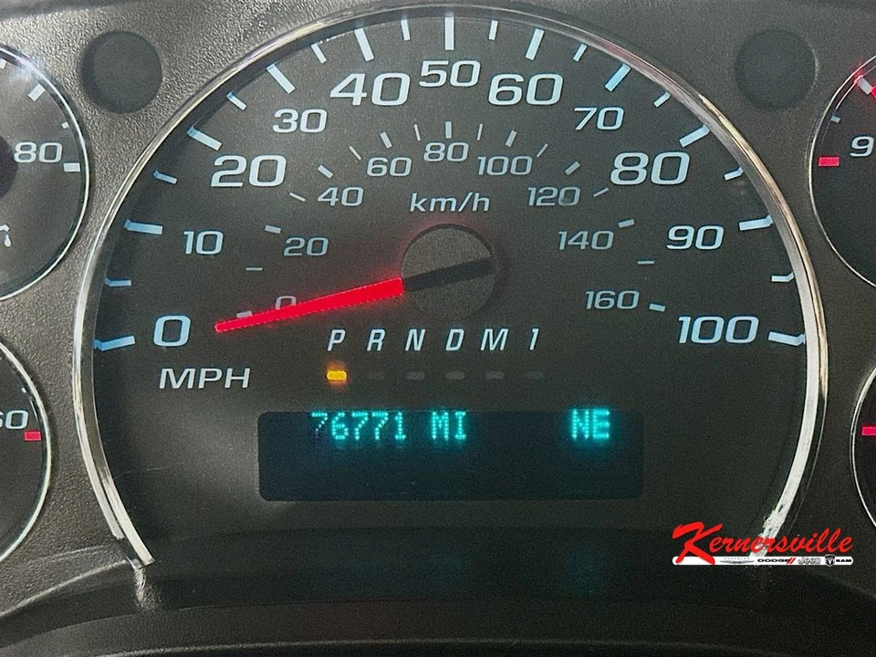 2019 Chevrolet Express - Image 15 of 21