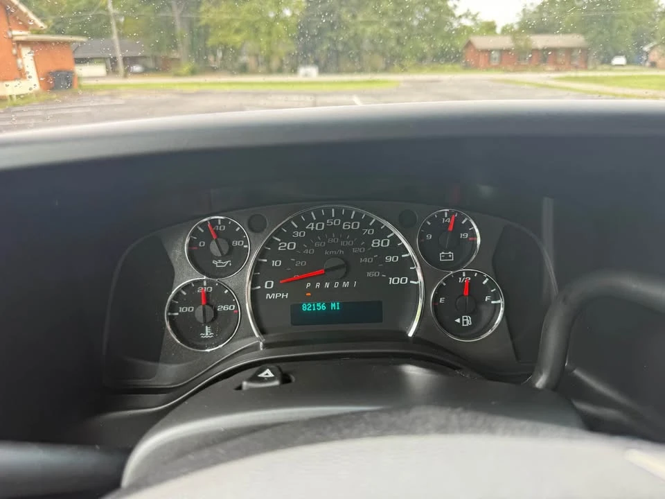 2019 Chevrolet Express - Image 20 of 20