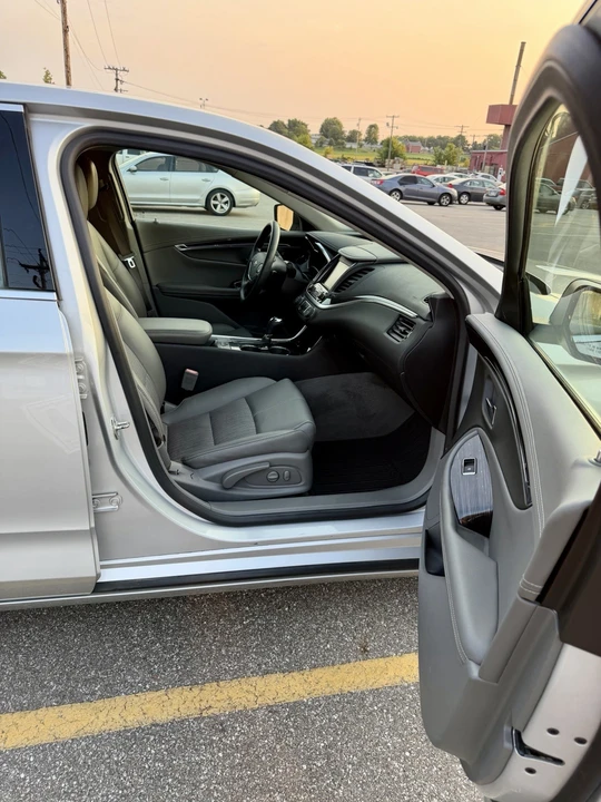 2019 Chevrolet Impala 10th Gen - Image 5 of 12
