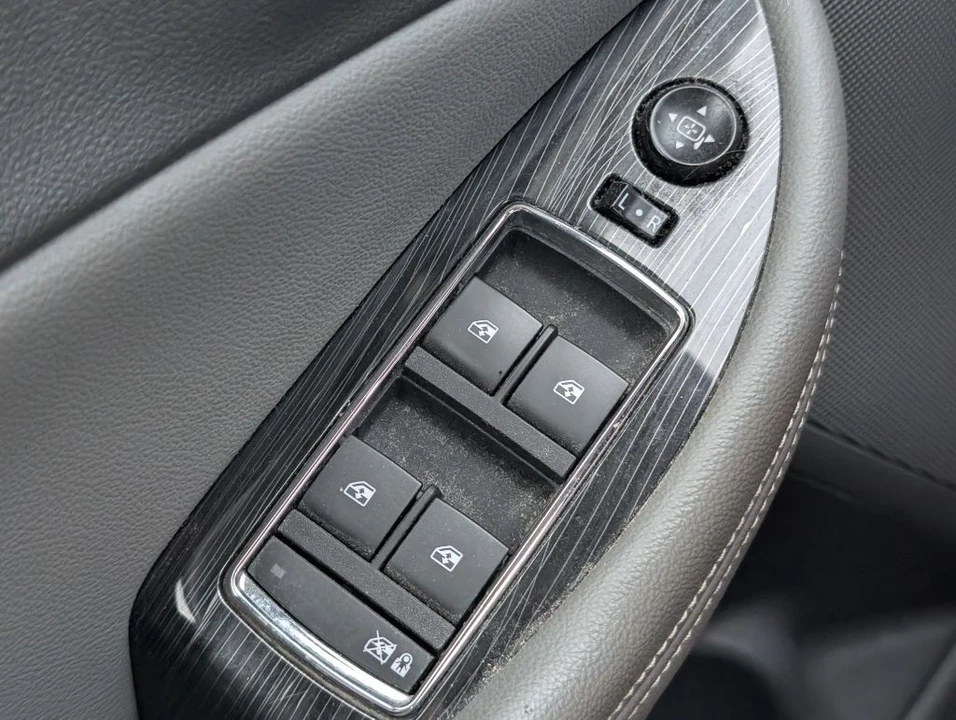 2019 Chevrolet Impala 10th Gen - Image 11 of 25