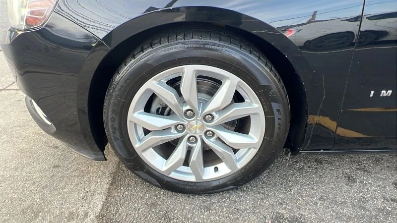 2019 Chevrolet Impala 10th Gen - Image 10 of 12