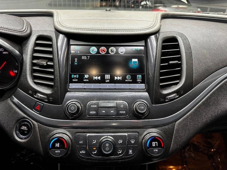 2019 Chevrolet Impala 10th Gen - Image 24 of 31