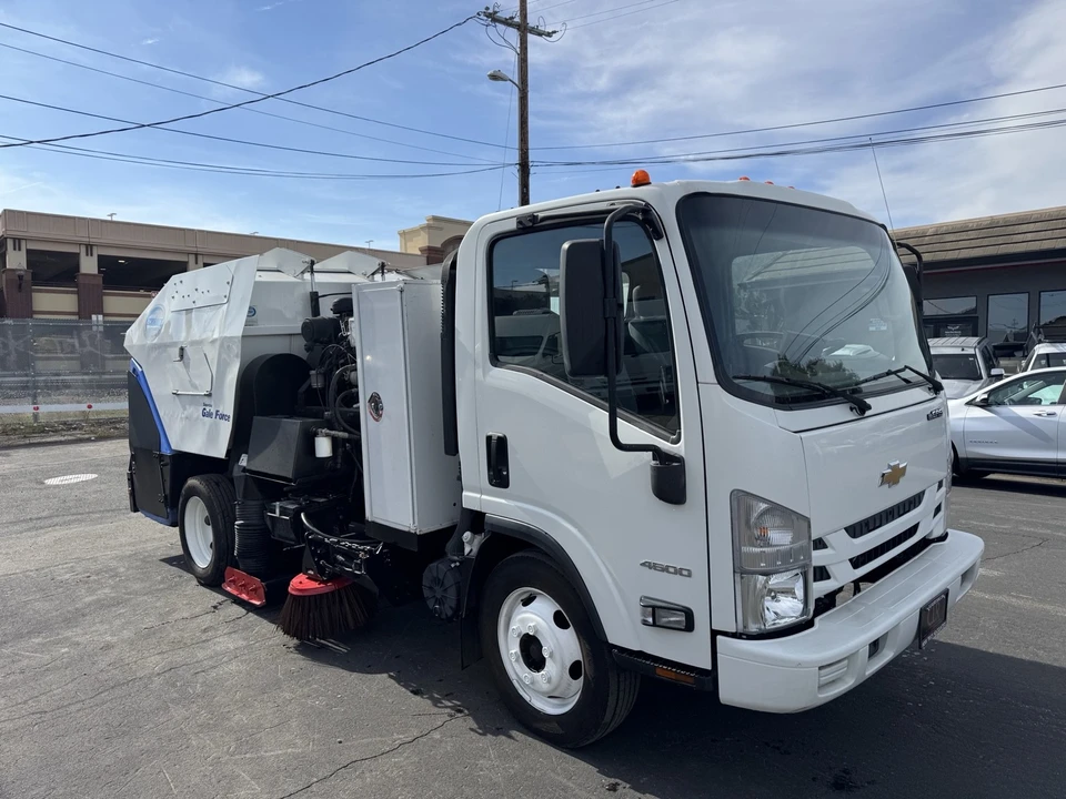 2019 Chevrolet - Image 7 of 18
