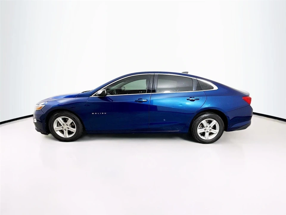 2019 Chevrolet Malibu - Image 4 of 15