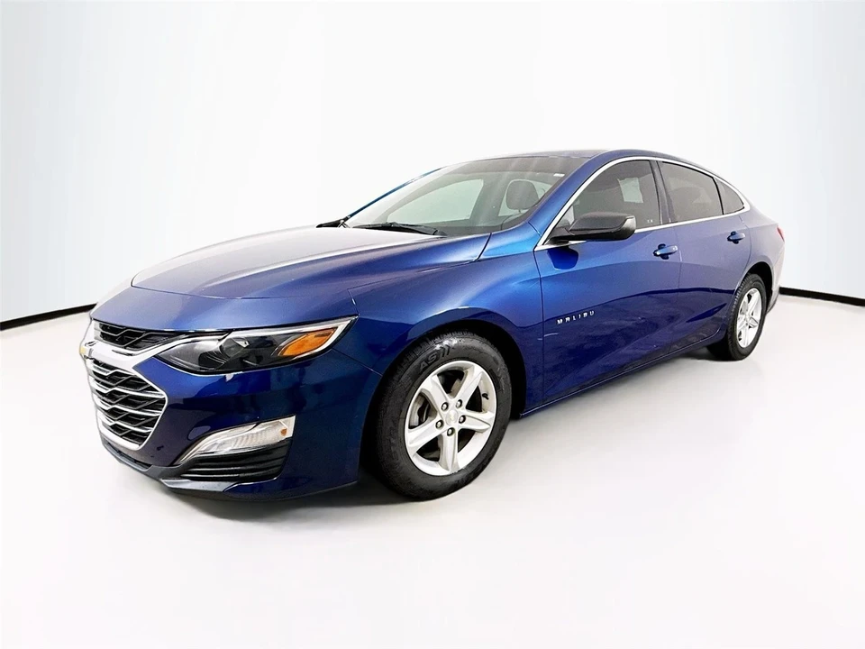2019 Chevrolet Malibu - Image 3 of 15