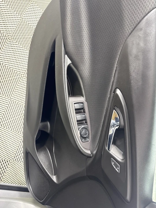 2019 Chevrolet Malibu - Image 12 of 12