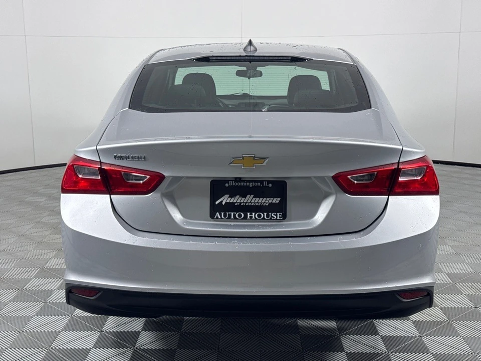 2019 Chevrolet Malibu - Image 6 of 12