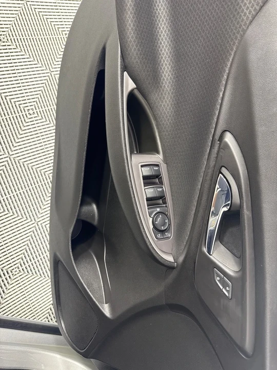 2019 Chevrolet Malibu - Image 12 of 12