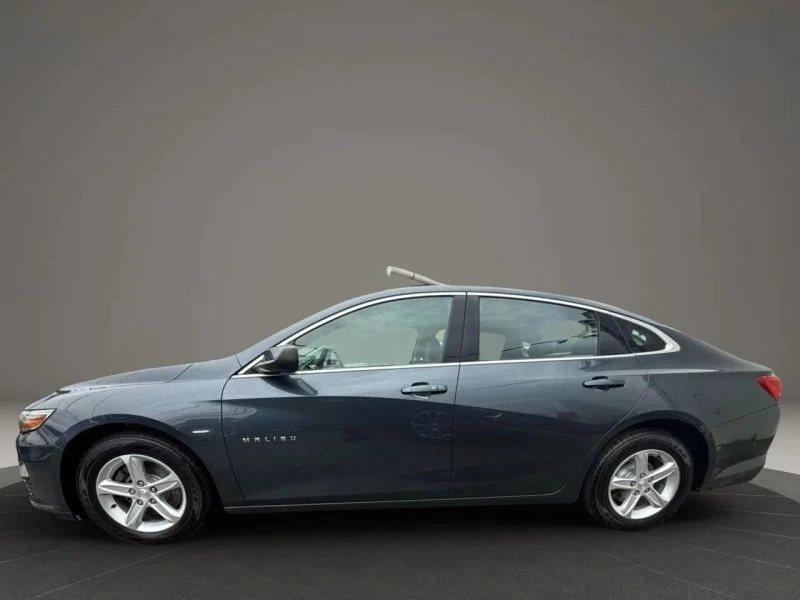 2019 Chevrolet Malibu - Image 8 of 12