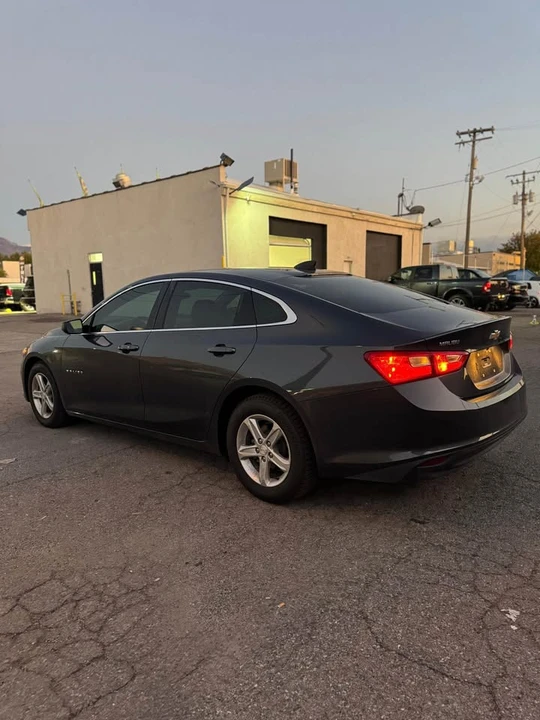 2019 Chevrolet Malibu - Image 6 of 10