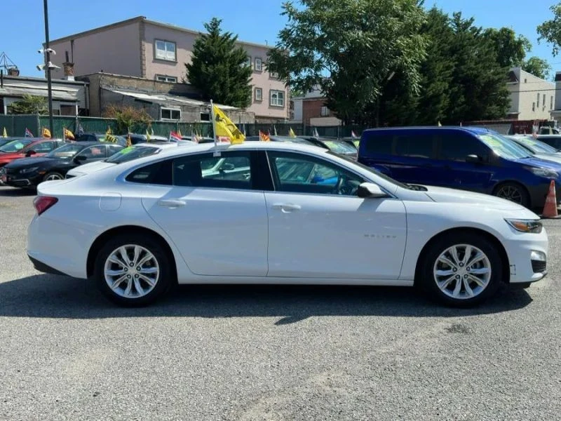 2019 Chevrolet Malibu - Image 8 of 12