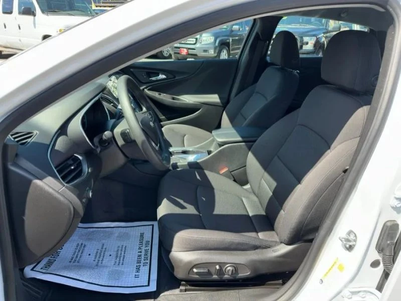 2019 Chevrolet Malibu - Image 12 of 12
