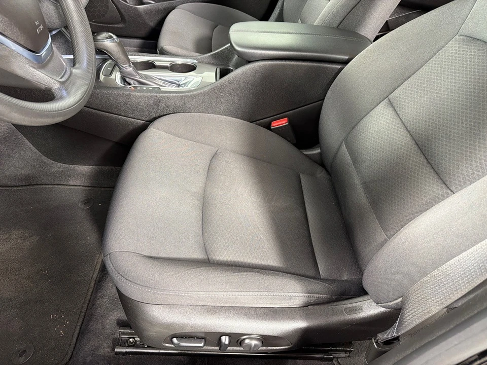 2019 Chevrolet Malibu - Image 12 of 12