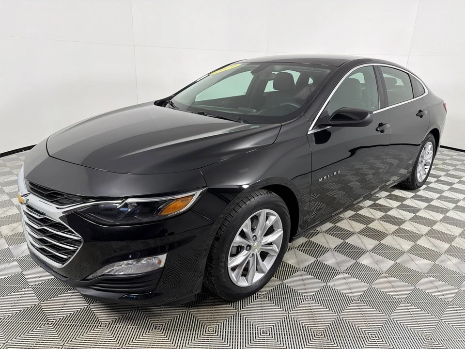 2019 Chevrolet Malibu - Image 8 of 12