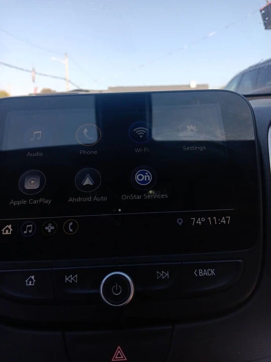 2019 Chevrolet Malibu - Image 6 of 12