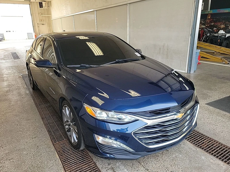 2019 Chevrolet Malibu - Image 7 of 15