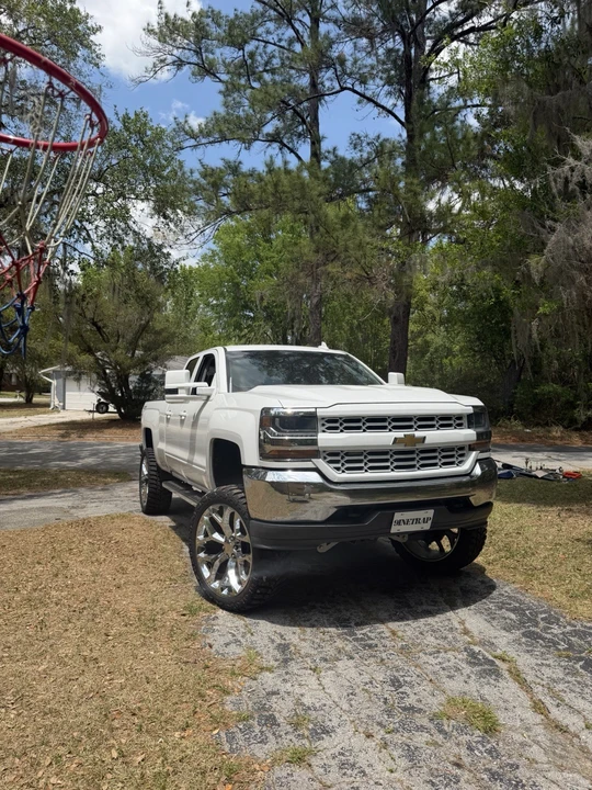2019 Chevrolet Silverado 3rd Gen - Image 2 of 4
