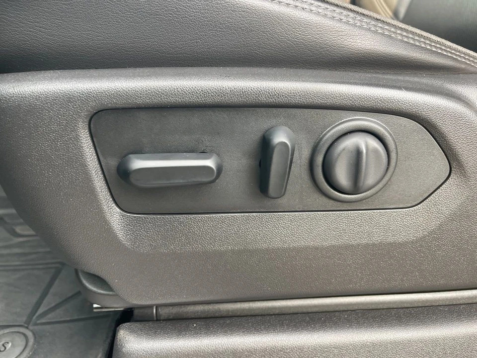 2019 Chevrolet Silverado 4th Gen - Image 12 of 21