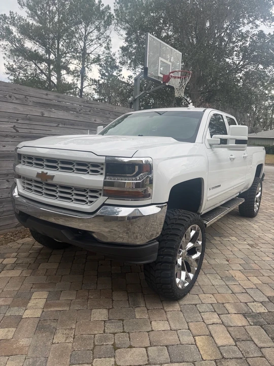 2019 Chevrolet Silverado 3rd Gen - Image 2 of 13