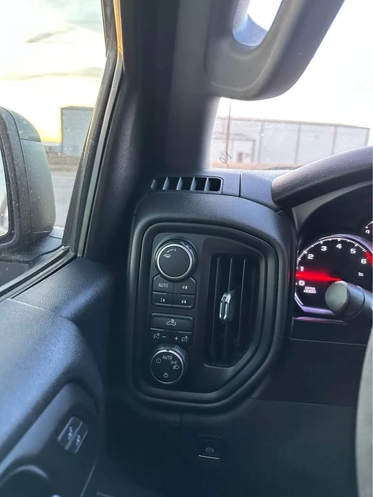 2019 Chevrolet Silverado 4th Gen - Image 12 of 14