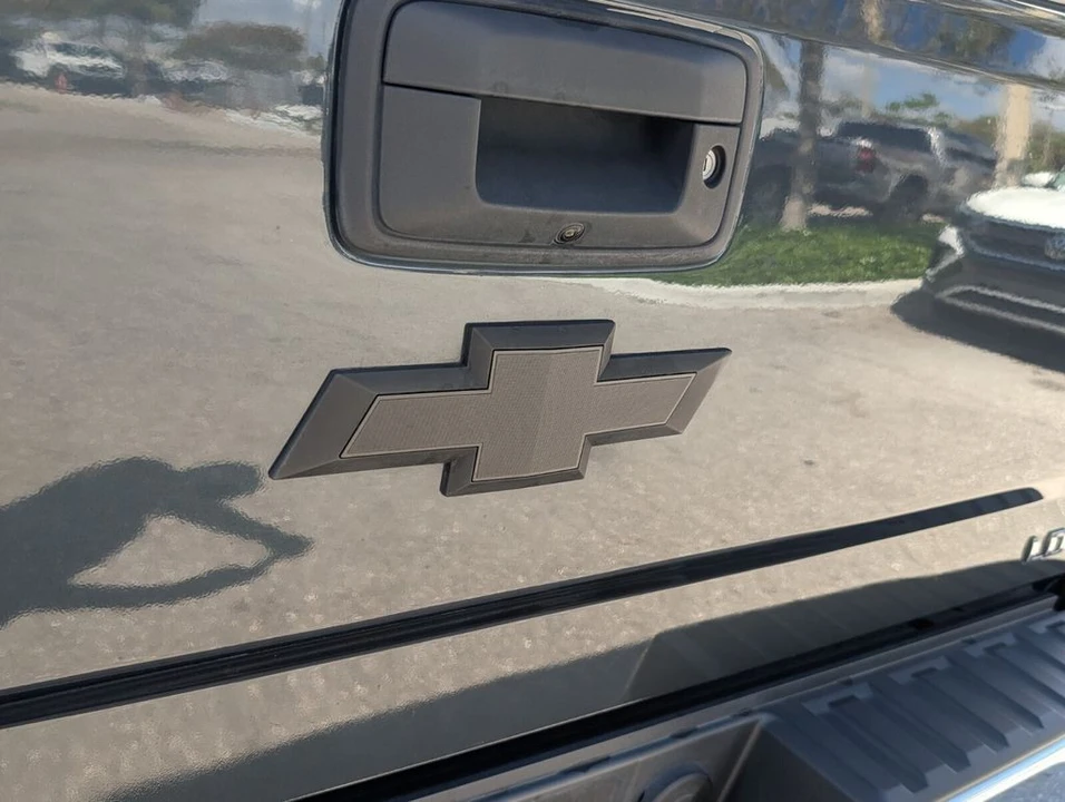 2019 Chevrolet Silverado 3rd Gen - Image 15 of 21