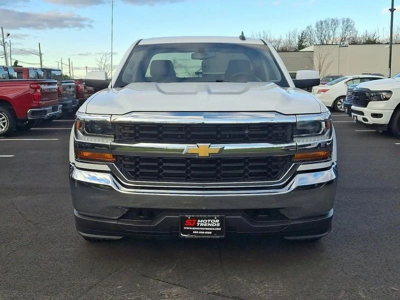 2019 Chevrolet Silverado 3rd Gen - Image 2 of 12