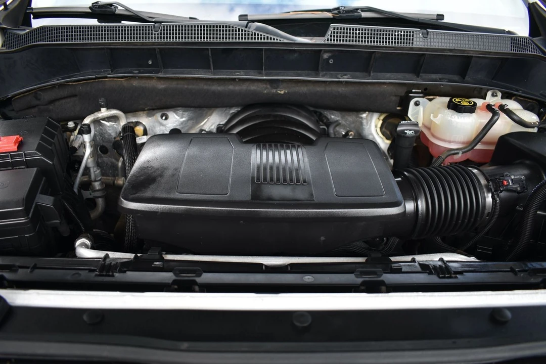 2019 Chevrolet Silverado 4th Gen - Image 19 of 20
