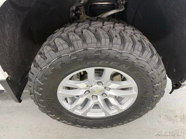 2019 Chevrolet Silverado 4th Gen - Image 4 of 21