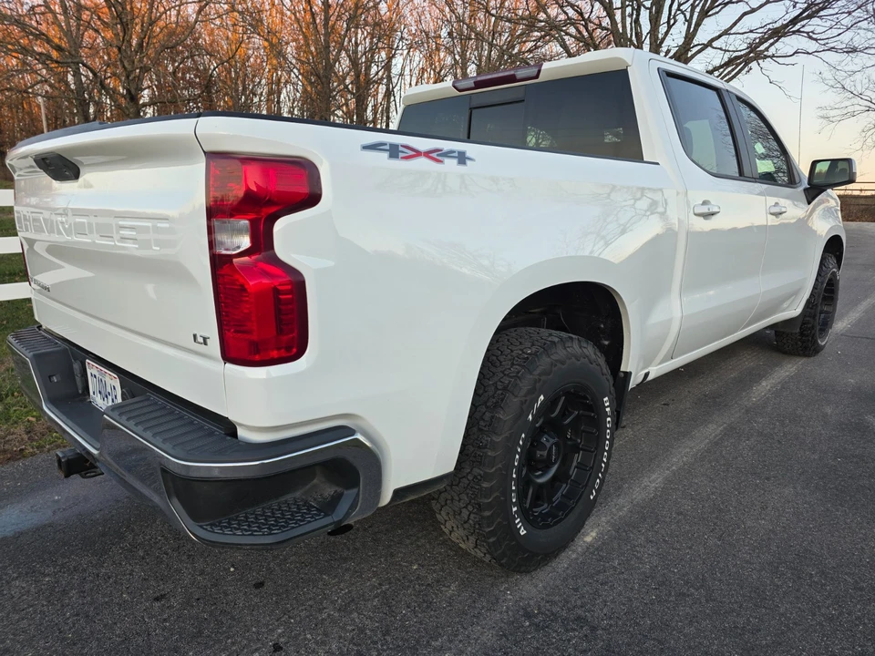 2019 Chevrolet Silverado - Image 7 of 21
