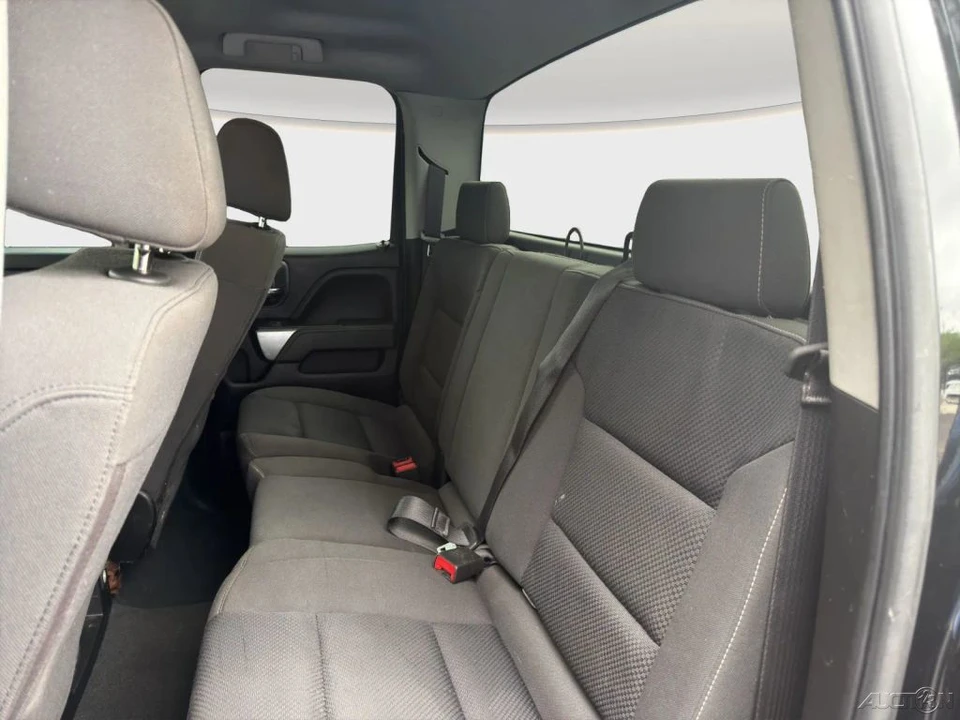 2019 Chevrolet Silverado 4th Gen - Image 14 of 21